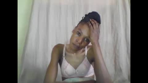 Snapshot of sweetpetite254 chatting on March 10, 12:15 pm ESTHER online show from March 10, 12:15 pm