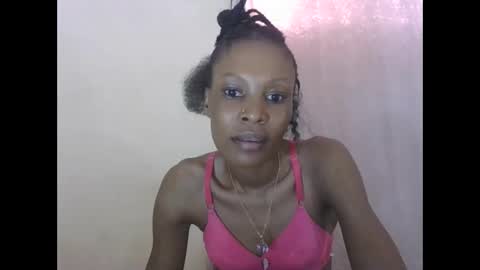 Snapshot of sweetpetite254 chatting on September 28, 2:11 pm ESTHER online show from September 28, 2:11 pm