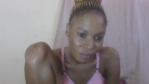 ESTHER online show from July 12, 6:48 am