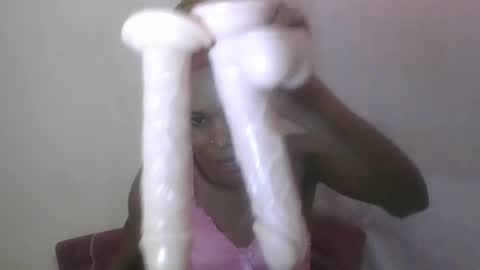 ESTHER online show from July 14, 12:33 pm