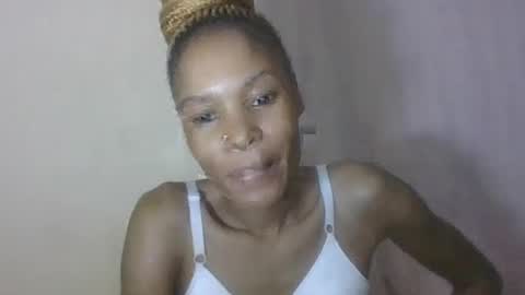 ESTHER online show from July 19, 6:55 pm