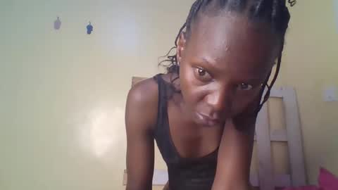 sweetpink_1 online show from February 14, 9:11 pm