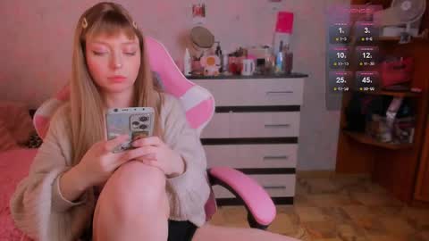 Margot online show from April 24, 7:11 am