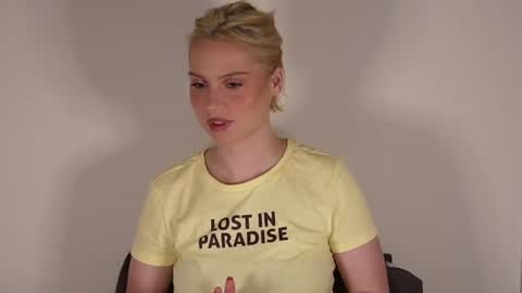 Snapshot of sweetpunisher1 chatting on July 1, 7:57 pm sweetpunisher1 online show from July 1, 7:57 pm