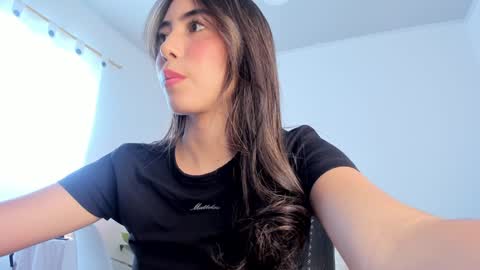 Snapshot of sweetpussyhot_ chatting on December 8, 12:30 pm Hello Welcome Im here from WEDNESDAY to SUNDAY 430am to  830am and 3  to 7  timeMONDAY and TUESDAY i rest online show from December 8, 12:30 pm