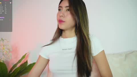 Snapshot of sweetpussyhot_ chatting on January 23, 10:54 am Hello Welcome Im here from WEDNESDAY to SUNDAY 430am to  830am and 3  to 7  timeMONDAY and TUESDAY i rest online show from January 23, 10:54 am