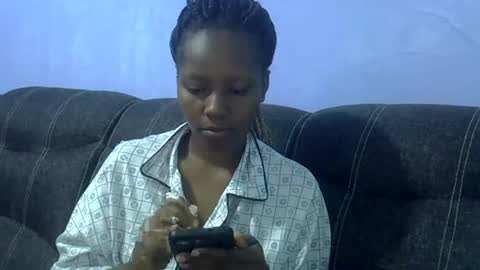 Snapshot of sweetqueen20 chatting on June 13, 6:22 am queen online show from June 13, 6:22 am