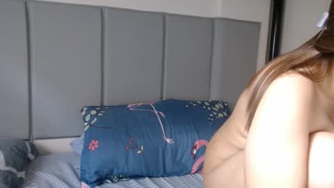 Snapshot of sweetraffy18 chatting on February 13, 4:43 am Raffy online show from February 13, 4:43 am