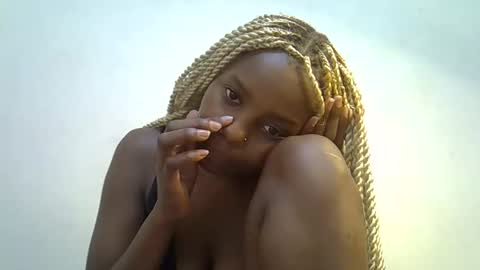 Lilly online show from March 21, 6:51 am