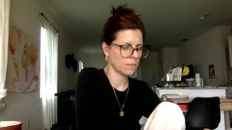 sweetriddance online show from April 23, 2:52 pm