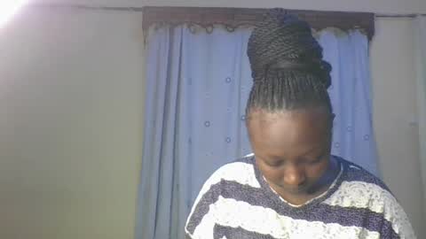 Rose Watetu online show from April 20, 10:40 am