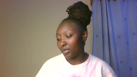 Rose Watetu online show from June 8, 9:59 pm