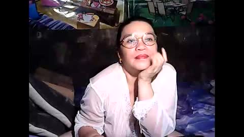 Snapshot of sweetsexyfiona431 chatting on September 18, 1:57 pm sweetsexyfiona431 online show from September 18, 1:57 pm