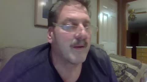 Snapshot of sweetsforu326 chatting on January 1, 12:11 pm sweetbrowneyes623 online show from January 1, 12:11 pm