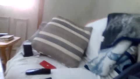 Snapshot of sweetsforu326 chatting on February 19, 4:11 pm sweetbrowneyes623 online show from February 19, 4:11 pm