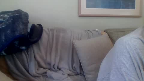 Snapshot of sweetsforu326 chatting on February 24, 1:42 pm sweetbrowneyes623 online show from February 24, 1:42 pm