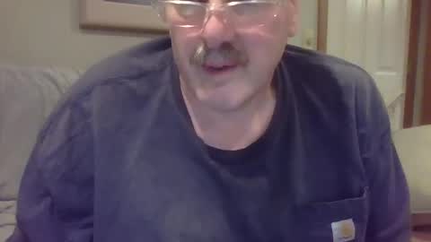 Snapshot of sweetsforu326 chatting on February 26, 10:58 am sweetbrowneyes623 online show from February 26, 10:58 am