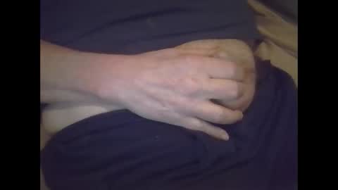 Snapshot of sweetsforu326 chatting on March 8, 9:50 am sweetbrowneyes623 online show from March 8, 9:50 am