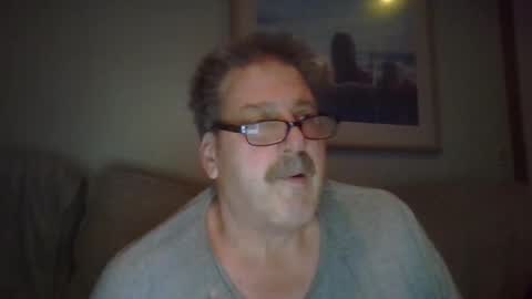 Snapshot of sweetsforu326 chatting on September 23, 9:34 am sweetbrowneyes623 online show from September 23, 9:34 am