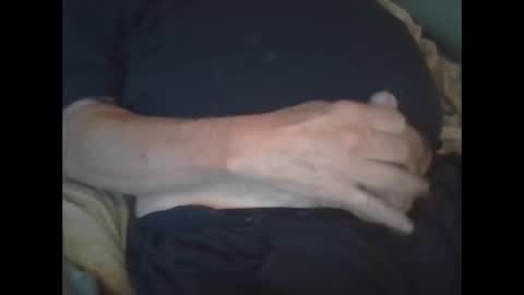 Snapshot of sweetsforu326 chatting on October 10, 11:09 am sweetbrowneyes623 online show from October 10, 11:09 am