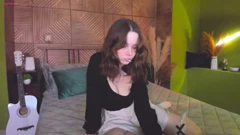 Alice online show from September 12, 1:44 pm