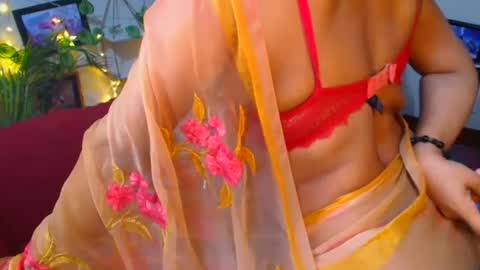 Snapshot of sweetsour18 chatting on October 3, 11:46 pm SweetSour online show from October 3, 11:46 pm