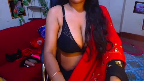 SweetSour online show from April 2, 11:46 pm