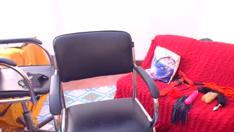 Snapshot of sweetsour18 chatting on May 26, 4:30 am SweetSour online show from May 26, 4:30 am