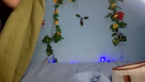Snapshot of sweetspicypotato chatting on March 10, 12:51 am spicy online show from March 10, 12:51 am