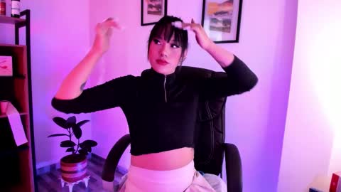 sweett_lust online show from January 13, 4:07 am