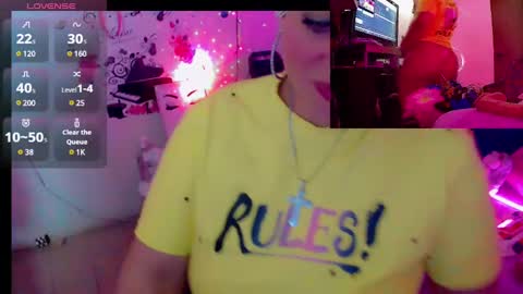 Snapshot of sweett_martina chatting on January 6, 1:42 am martina online show from January 6, 1:42 am