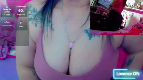 Snapshot of sweett_martina chatting on January 24, 1:45 am martina online show from January 24, 1:45 am