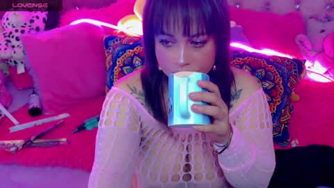 Snapshot of sweett_martina chatting on February 2, 1:34 am martina online show from February 2, 1:34 am