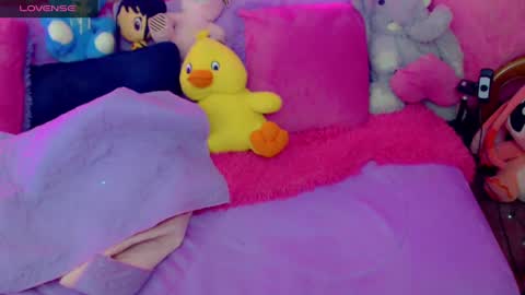 Snapshot of sweett_martina chatting on March 5, 5:40 am martina online show from March 5, 5:40 am