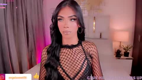 angel online show from April 19, 7:18 am