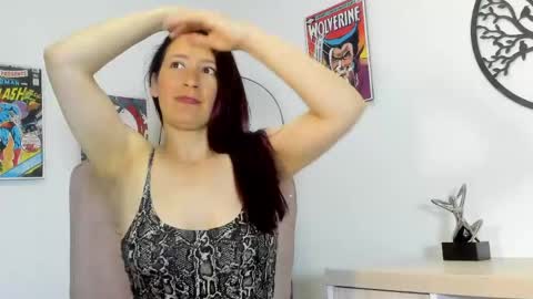 sweeteve online show from April 16, 10:49 am