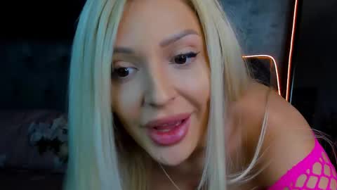 Jessica online show from October 12, 7:02 pm