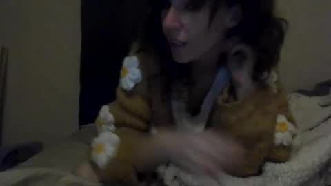 Snapshot of sweettoothtrixie chatting on December 28, 4:41 am Sweet Tooth Trixie online show from December 28, 4:41 am