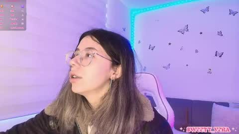 Veronica Independent Model online show from April 24, 12:18 pm