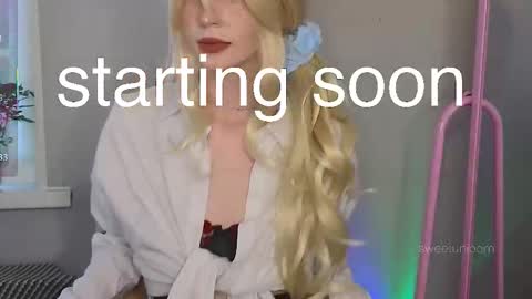 Elis  a little vacation Ill be here Saturday my schedules in bio online show from September 26, 10:52 am