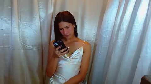 Snapshot of sweetvictoria2000 chatting on June 2, 6:15 am sweetvictoria2000 online show from June 2, 6:15 am