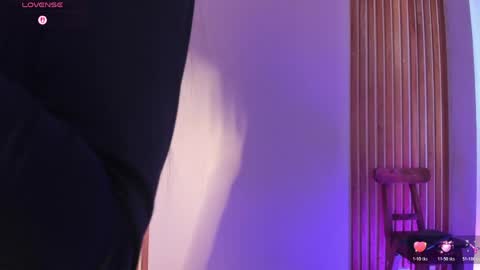 sweetviolet___ online show from May 31, 6:09 pm