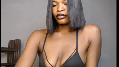 sweetxxboobsx online show from April 16, 3:02 pm