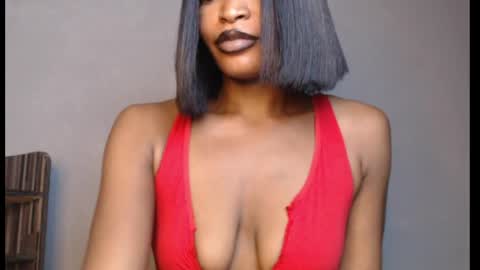 sweetxxboobsx online show from April 22, 8:17 am