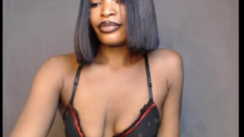 Snapshot of sweetxxboobsx chatting on June 8, 8:48 am sweetxxboobsx online show from June 8, 8:48 am
