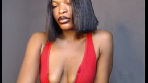 Snapshot of sweetxxboobsx chatting on July 22, 8:17 am sweetxxboobsx online show from July 22, 8:17 am