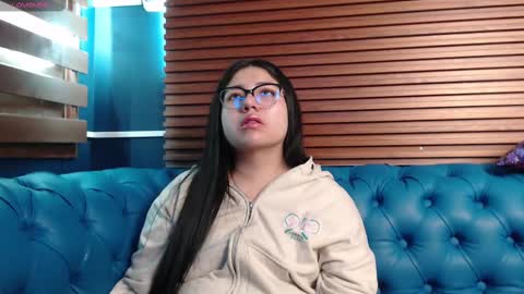 Snapshot of sweety_ashly chatting on February 11, 11:21 am Ashley 3 online show from February 11, 11:21 am