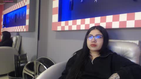 Snapshot of sweety_ashly chatting on March 1, 11:17 am Ashley 3 online show from March 1, 11:17 am