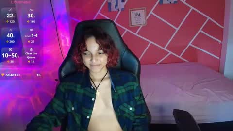 Snapshot of sweety_dreamgirl chatting on November 25, 7:14 pm sweety_dreamgirl online show from November 25, 7:14 pm