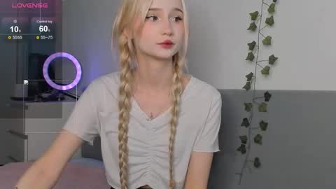 l1sa spears online show from October 28, 5:59 pm